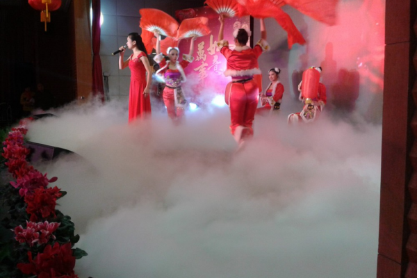 干冰加水步驟圖怎么畫 干冰加水步驟圖怎么畫